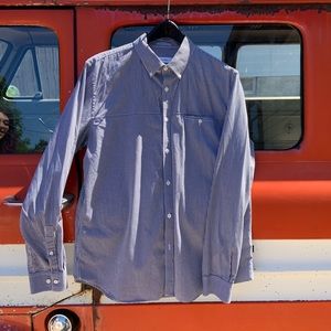 CalvinKlein button in Large. Black and White